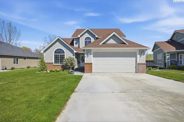 110 Erica Drive, Richland, WA 99352