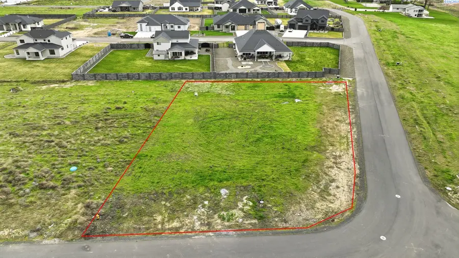 12818 Rock Creek Dr, Pasco, WA  - #2