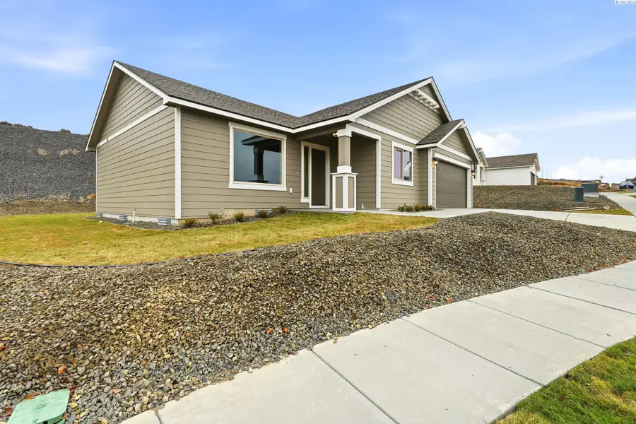 6650 W 28th Ave, Kennewick, WA 99338 - #2