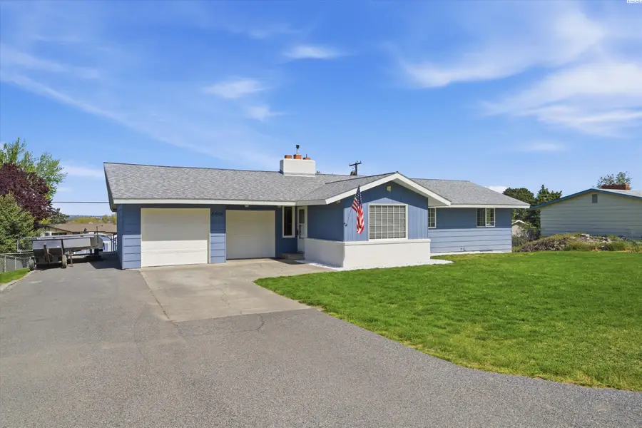 6906 W Victoria Ave, Kennewick, WA 99336 - #2