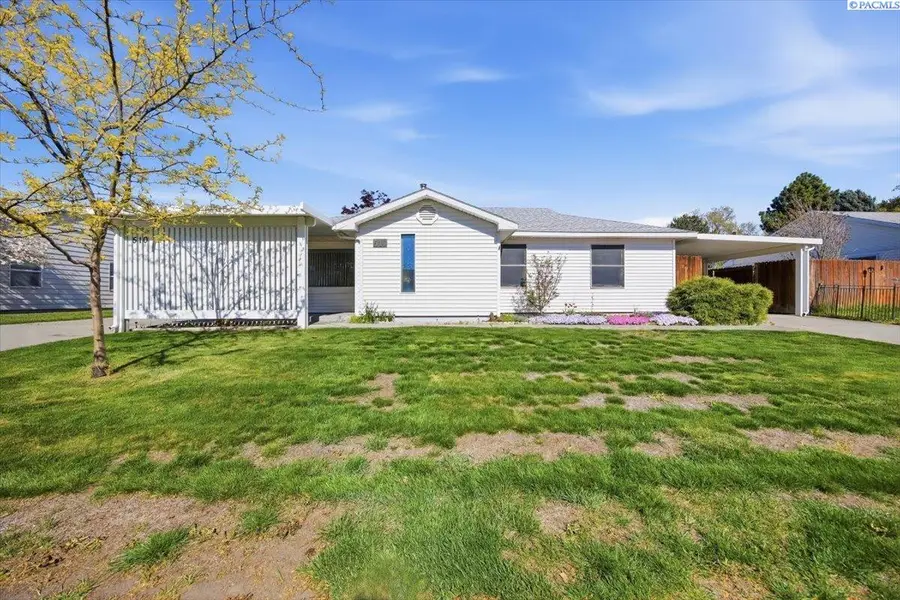 510 Cottonwood Dr, Richland, WA 99352 - #2