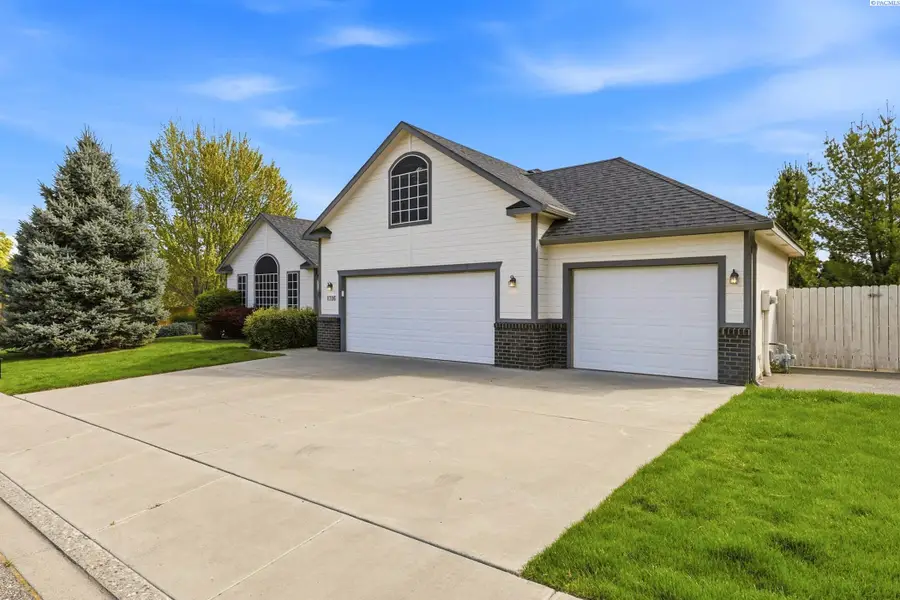 1706 Sequoia Avenue, Richland, WA 99352 - #3