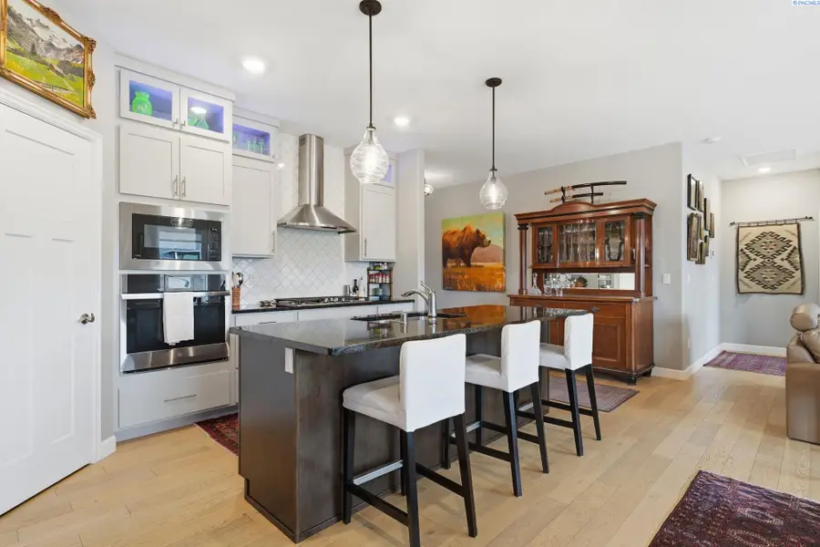 3204 Indigo Ln, Pasco, WA 99301 - #2