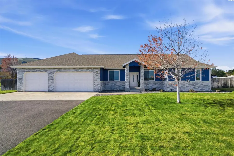 4007 Keene Rd, Richland, WA 99352 - #3