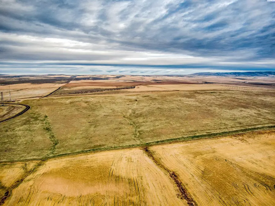 3000 J NKA Crosby Rd, Prosser, WA 99350 - #2