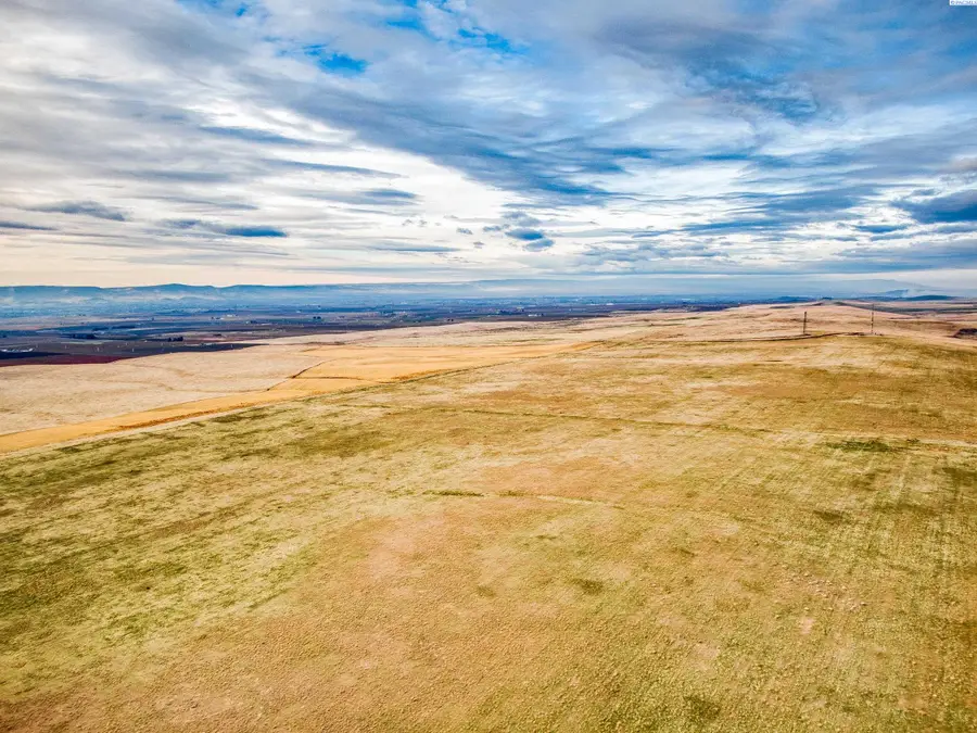 3000 J NKA Crosby Rd, Prosser, WA 99350 - #3