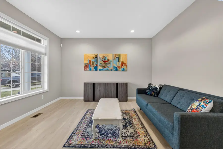 9911 Norfolk Drive, Pasco, WA 99301 - #3