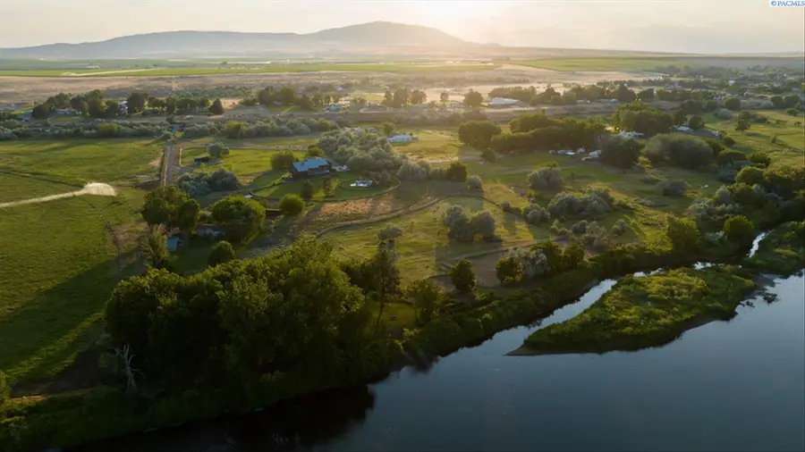 90705 Yakima River Drive, West Richland, WA 99352 - #3