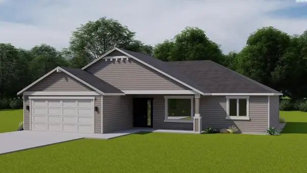 6810 Road 104, Pasco, WA 99301