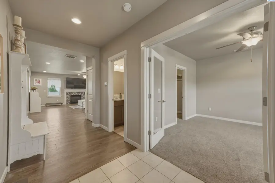 3070 Duval Loop, Richland, WA 99352 - #3