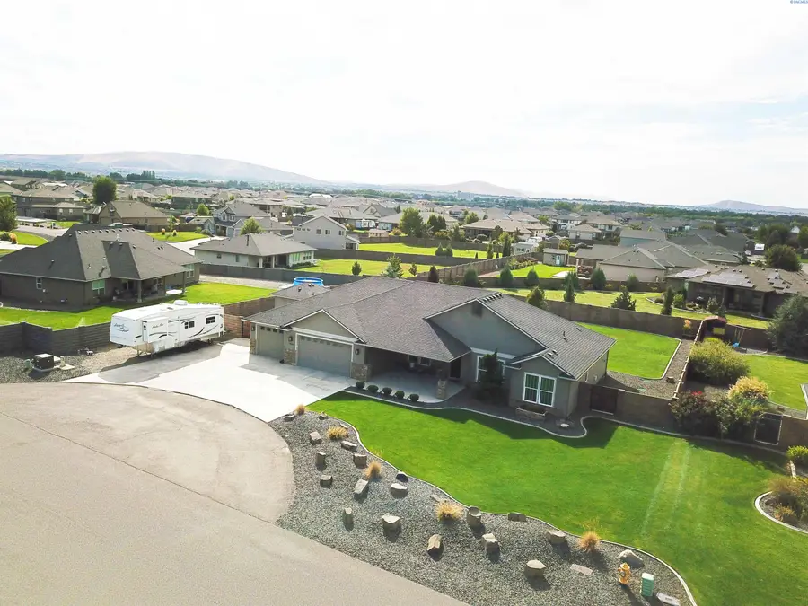 7004 Sandy Ridge Road, Pasco, WA 99301-5385 - #2