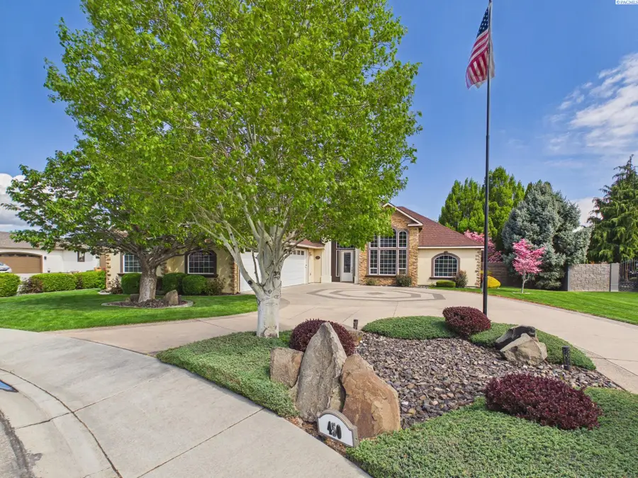 450 Winesap Ct, Richland, WA 99352 - #2