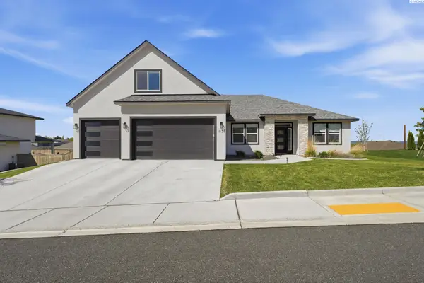 1031 Nez Perce Ln, Richland, WA 99352