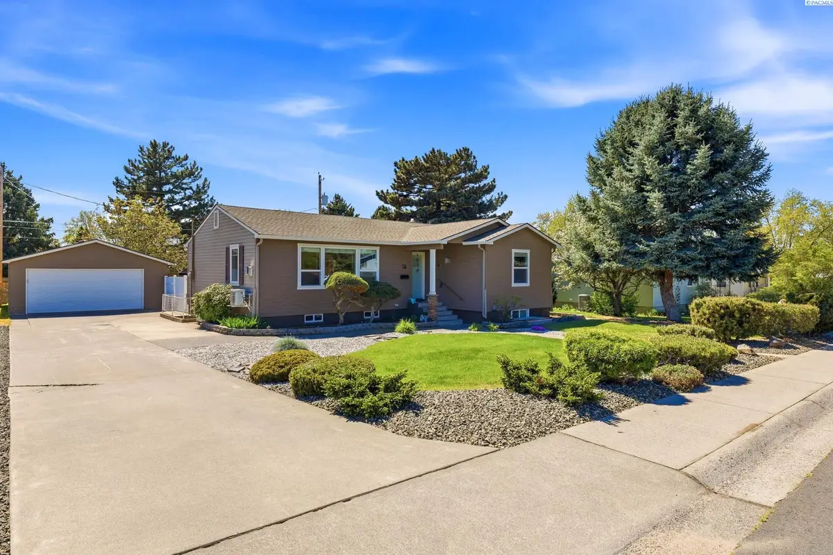 75 Newcomer St, Richland, WA 99354 - #1
