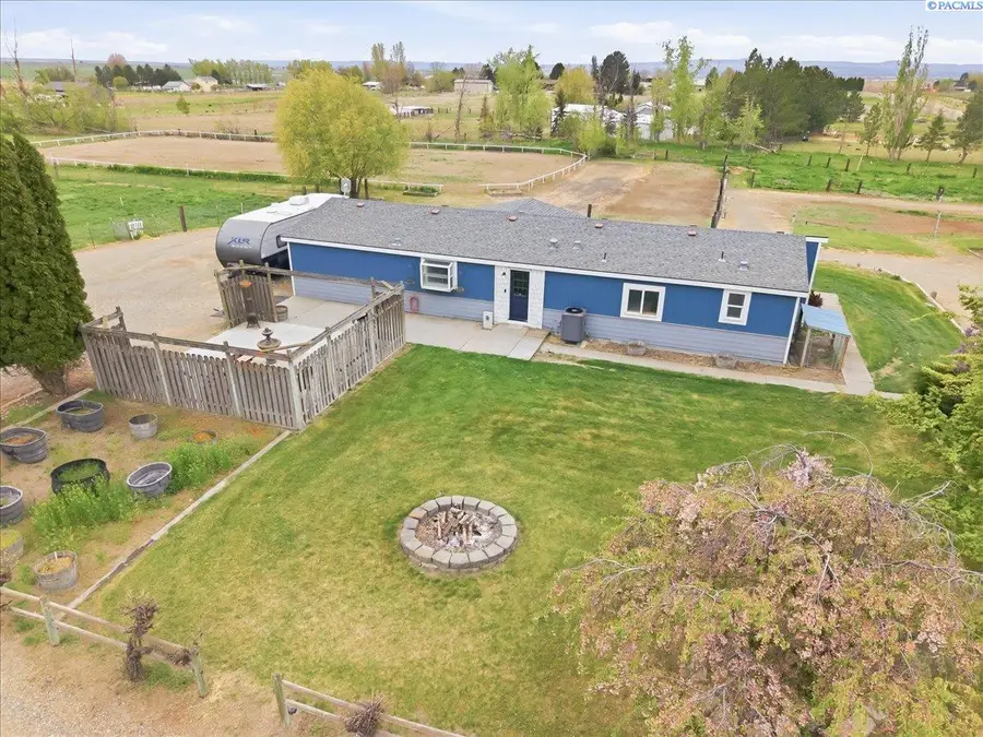 201 Clover Ln, Pasco, WA 99301 - #2