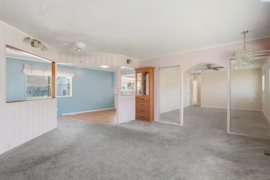 1330 Farrell Ln, Richland, WA 99354 - #3