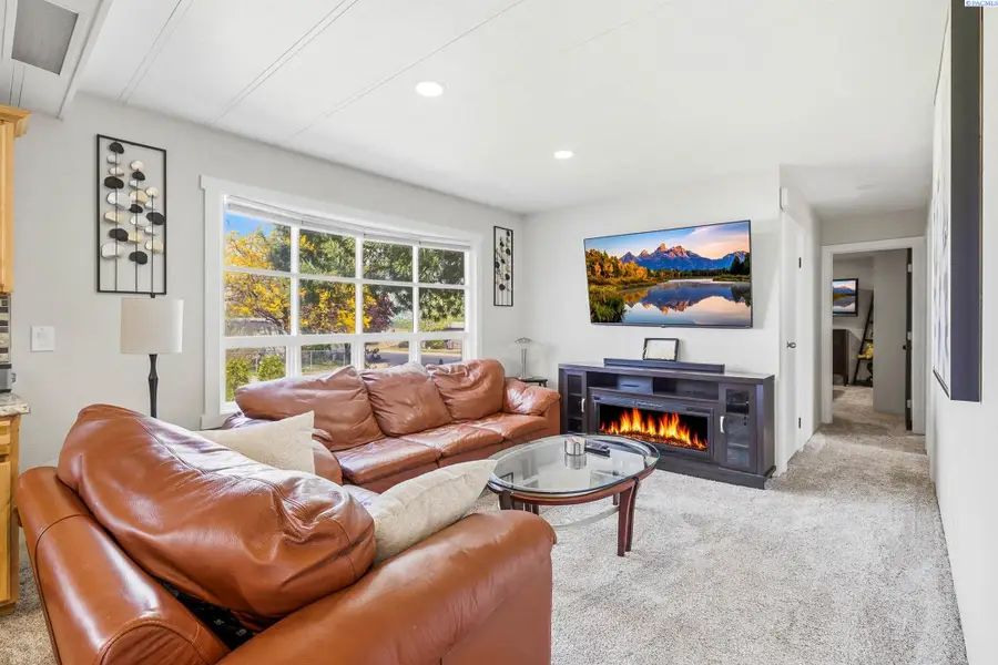 240 Skyline Dr, Richland, WA 99352 - #3