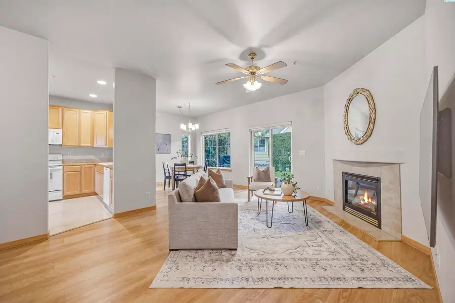 7912 W 21st Ave, Kennewick, WA 99338 - #3