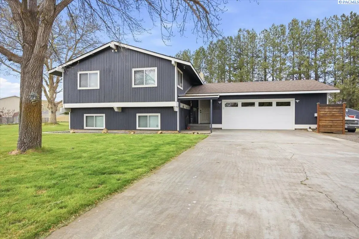 44002 Abilene Ct, West Richland, WA 99353 - #1