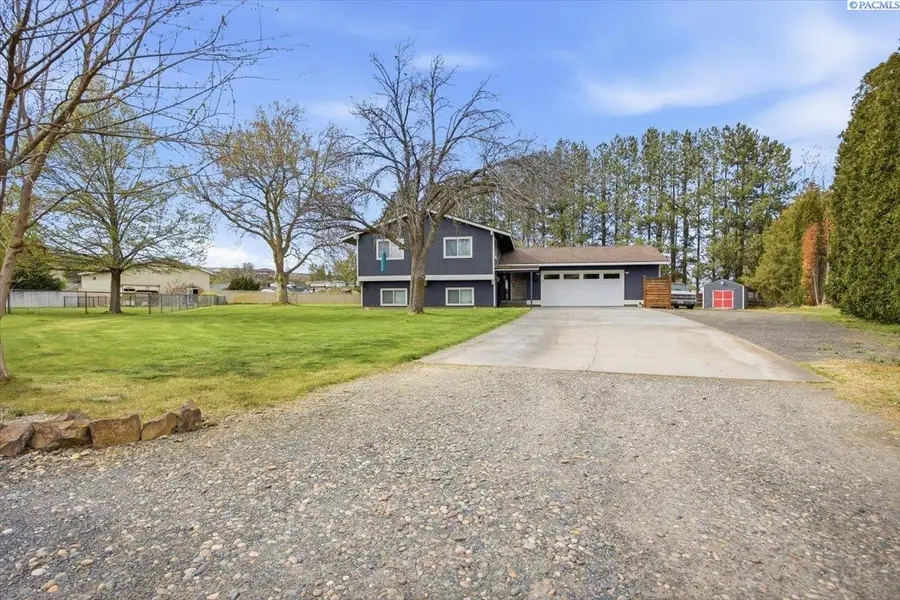 44002 Abilene Ct, West Richland, WA 99353 - #2