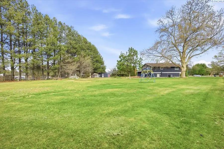 44002 Abilene Ct, West Richland, WA 99353 - #3