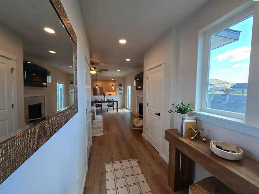 2196 Fire Time Loop, Richland, WA 99352 - #2