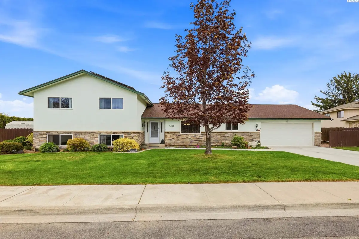 800 N Reed, Kennewick, WA 99336 - #1