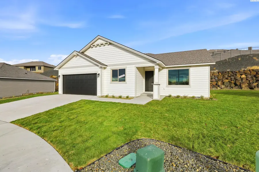 6484 W 29th Ct, Kennewick, WA 99338 - #2