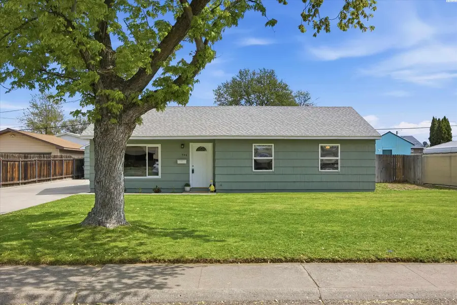 906 Chestnut Ave, Richland, WA 99352 - #2