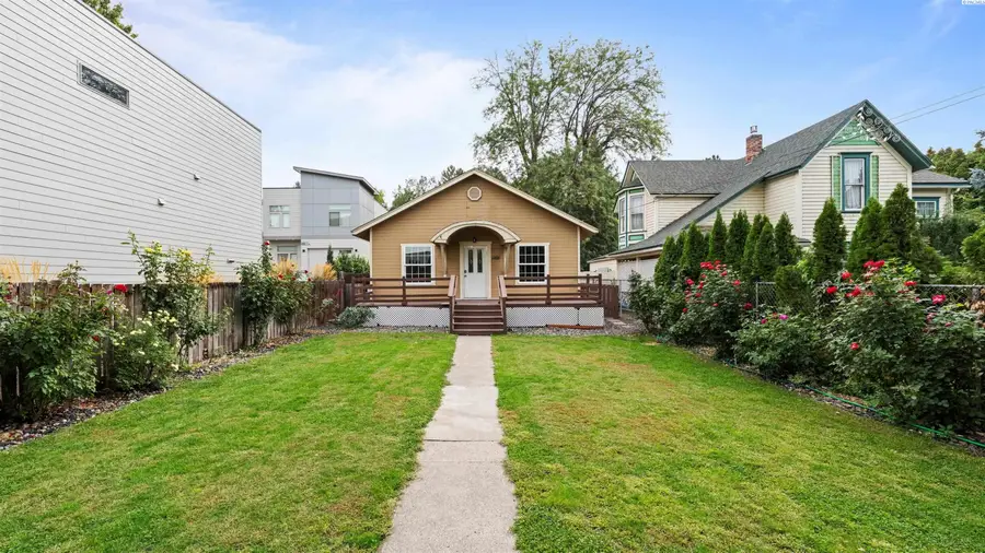 1021 Park Ave, Prosser, WA 99350 - #3