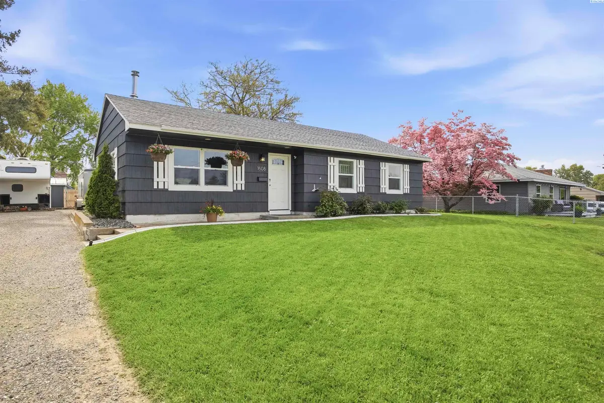 1508 Cottonwood Drive, Richland, WA 99354 - #1