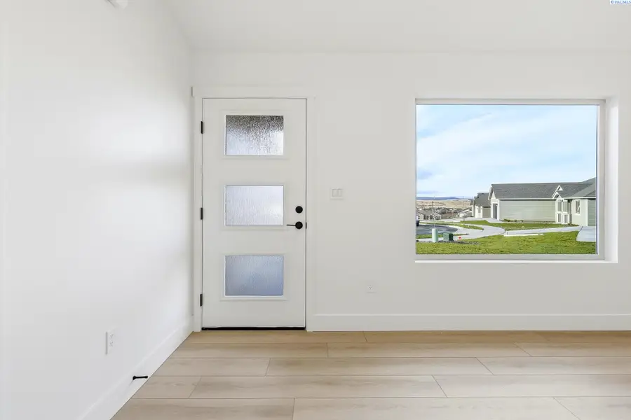 6448 W 29th Ct, Kennewick, WA 99338 - #3