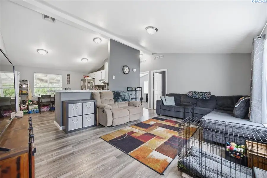 410 Aspen Ct, Benton City, WA 99320 - #2