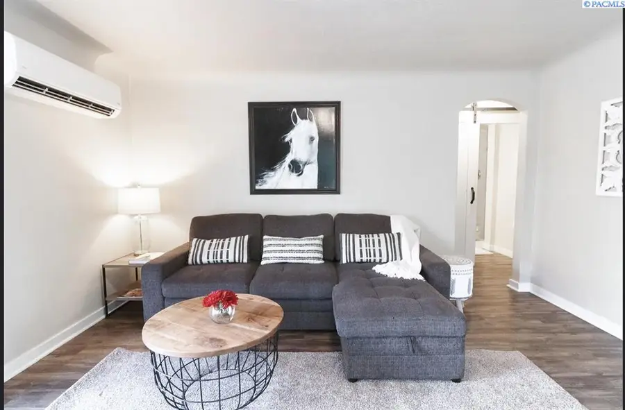 118-122 NW State St, Pullman, WA  - #3