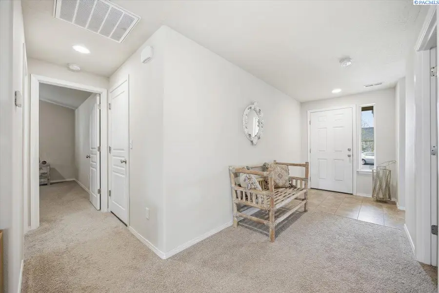 9341 W 9th Pl, Kennewick, WA 99336 - #3