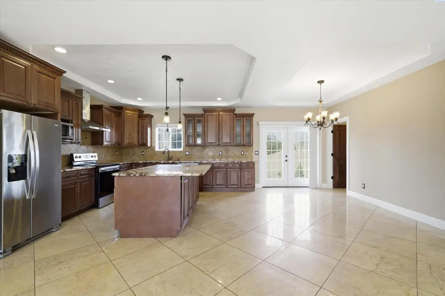 4802 W Canal Drive, Kennewick, WA 99336 - #2