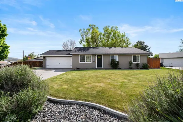 2707 Rose St, West Richland, WA 99353