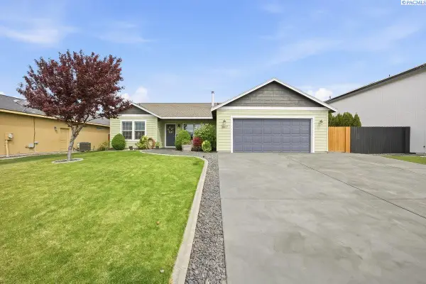 3807 Milagro, Pasco, WA 99301