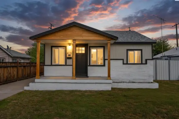 810 Smith Ave, Richland, WA 99352
