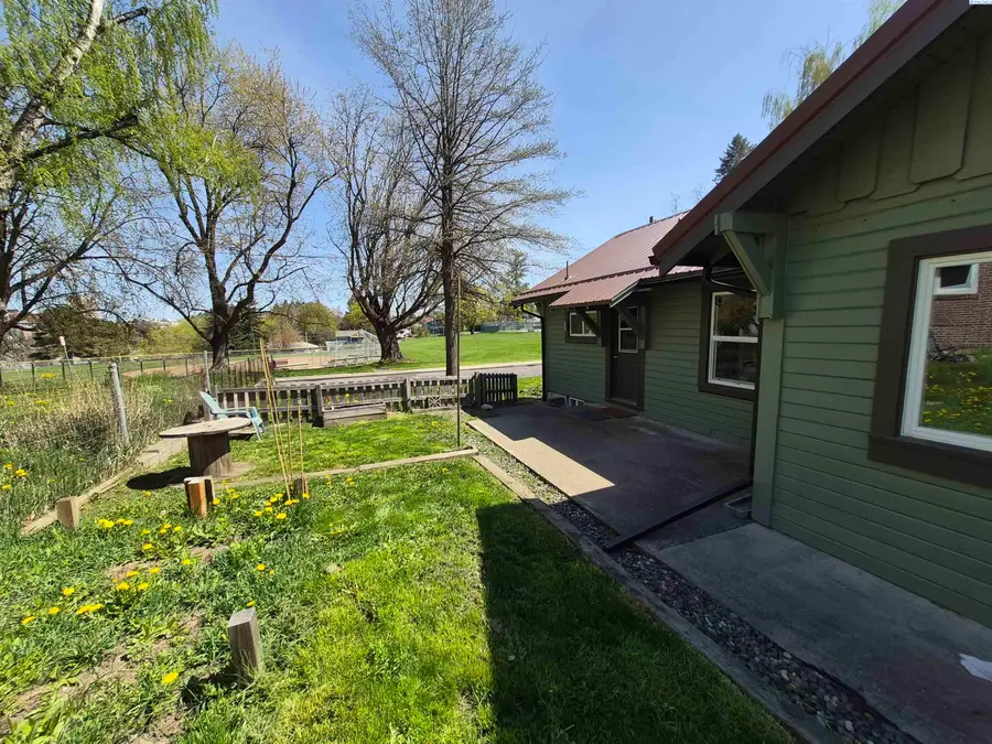 535 SE Side St, Pullman, WA 99163 - #3