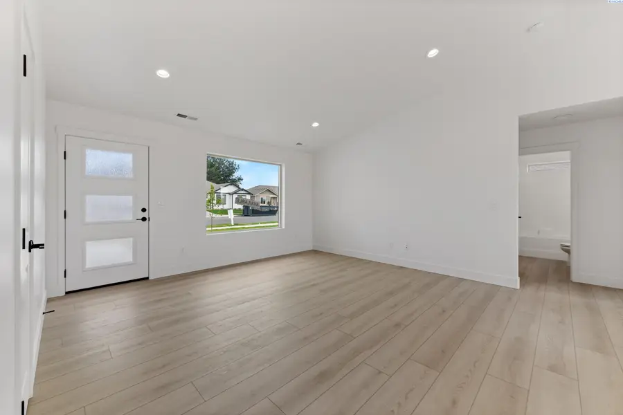 4210 Road 104, Pasco, WA 99301 - #3