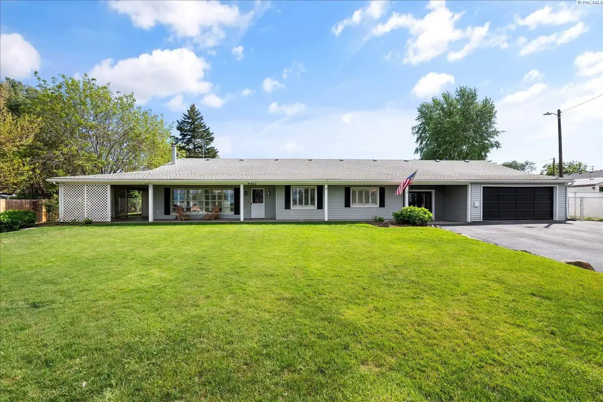 4427 W Rio Grande Avenue, Kennewick, WA 99336 - #1