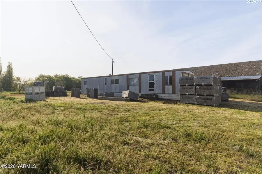 16660 Yakima Valley Hwy, Granger, WA 98932 - #3