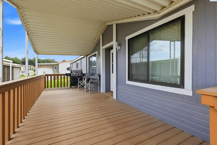 312 S Columbia Center Blvd. #43 #43, Kennewick, WA 99336 - #3