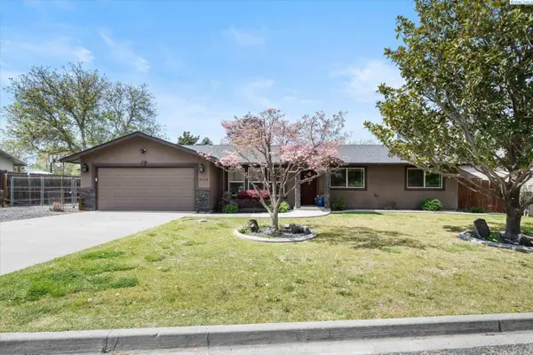 3618 S Benton Place, Kennewick, WA 99337