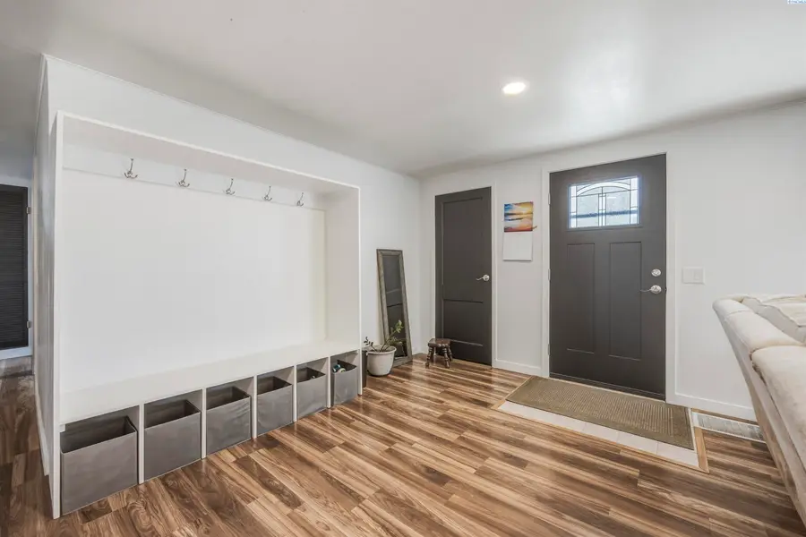 643 Cedar Ave, Richland, WA 99352 - #2