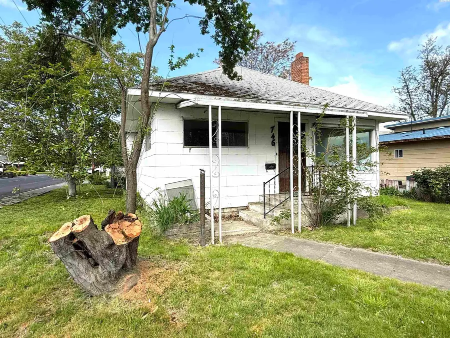 746 9th Street, Clarkston, WA 99403 - #3