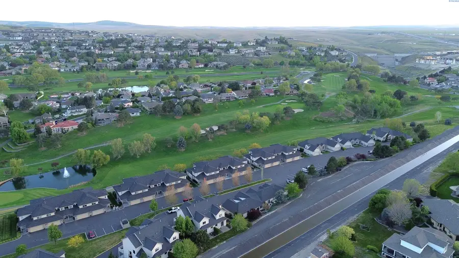 3710 Canyon Lakes Dr K-102, Kennewick, WA 99337 - #2