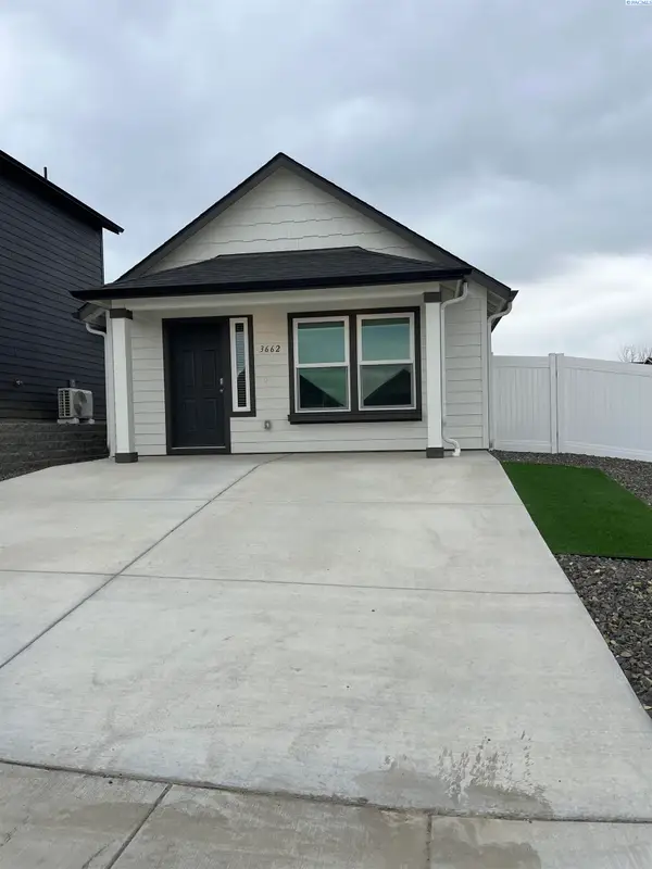 3662 S Penn Place, Kennewick, WA 99338