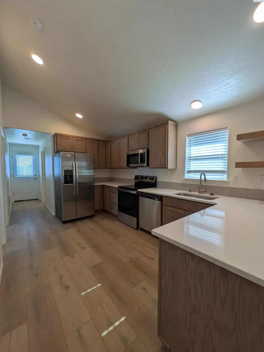 3731 S Quay Street, Kennewick, WA 99338 - #2